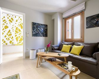 Candia Suites & Rooms - Heraklio Town - Phòng khách