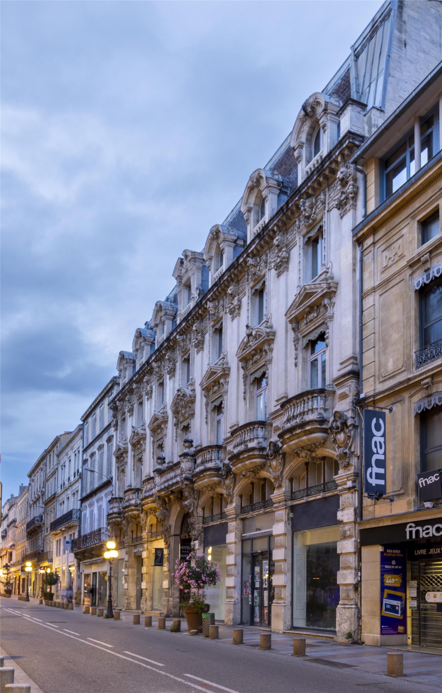 ذا أوريجينالز بوتيك، هوتل دانييلي، أفينون