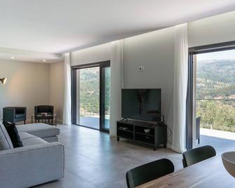 Feel Discovery Mirao River House Douro Valley - Resende - Obývací pokoj