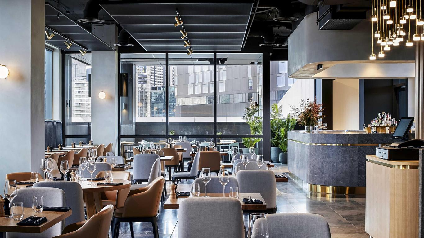 Novotel Melbourne South Wharf