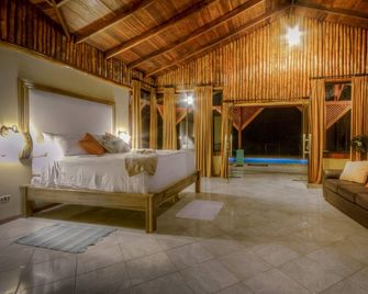 Arenal Waterfall Lodge - La Fortuna - Habitación