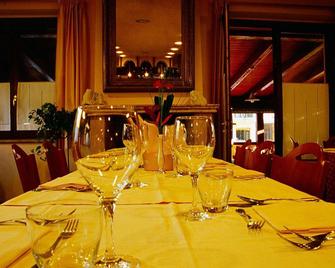 Hotel Montenerone - Piobbico - Restaurant