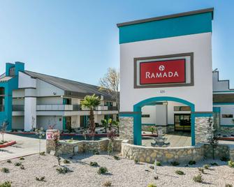Ramada by Wyndham El Paso - El Paso - Rakennus
