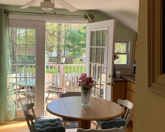Get Together gt Sylvan Beach, Usa - Sylvan Beach - Dining room