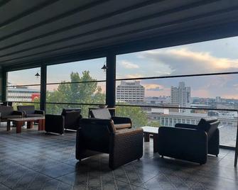 Cihan Palas - Ancara - Varanda