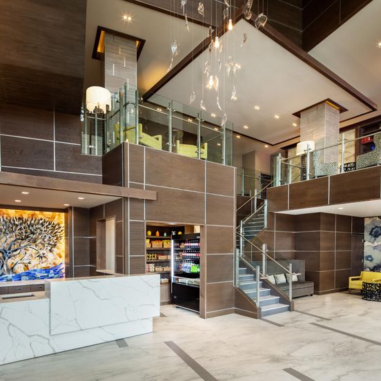 Lobby view of Hotel Indigo Flushing - Laguardia