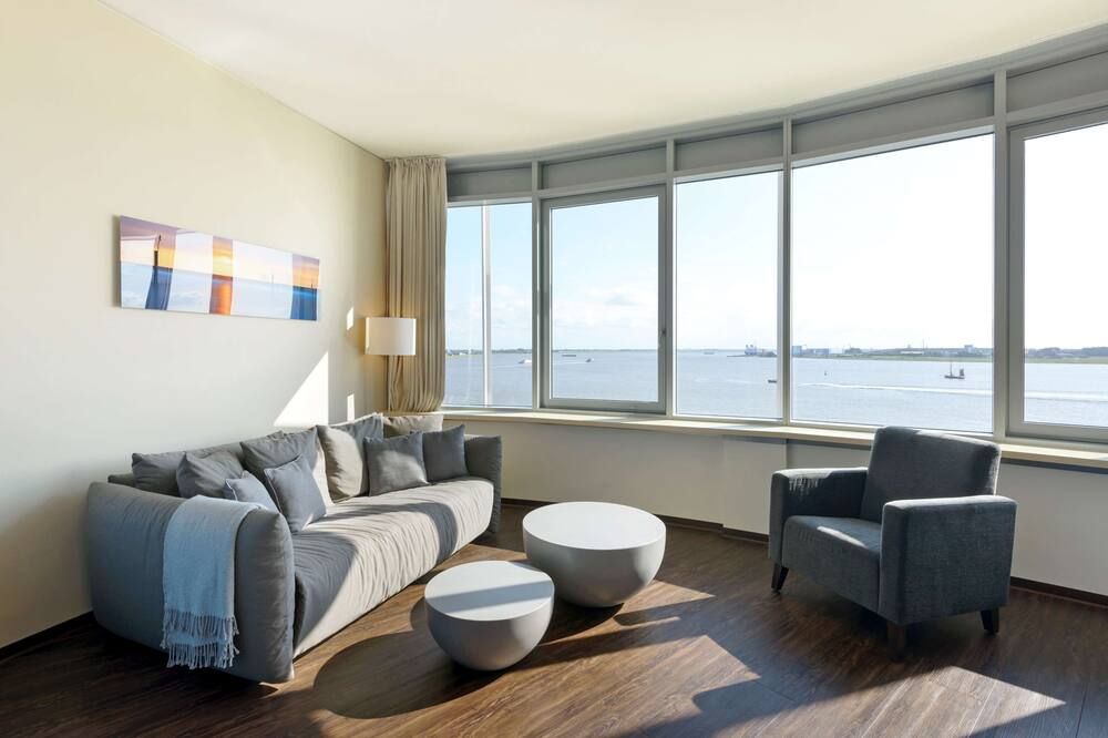 Atlantic Hotel Sail City - ברמרהאבן - סלון
