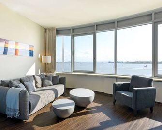 Atlantic Hotel Sail City - Bremerhaven - Sala de estar