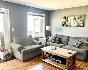 Top Floor Riverfront Condo with Stellar Sunsets! - Fort McMurray