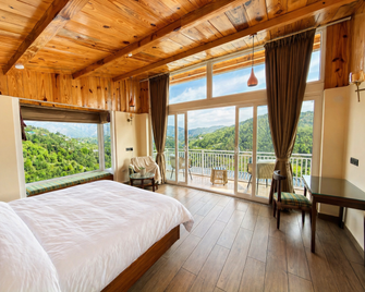 Northdeck Padampuri | Cedar Suite | Mukteshwar - Dhanachuli - Sala de estar