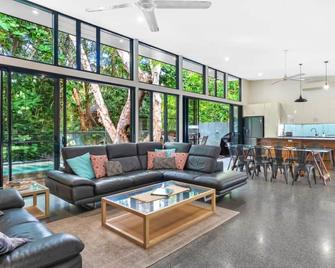 Clifton Beach House - Clifton Beach - Clifton Beach - Olohuone