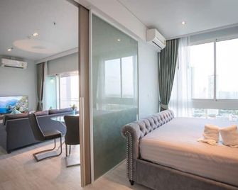 Veranda Residence Pattaya Highfloor oceanview byJN - Bang Lamung - Chambre