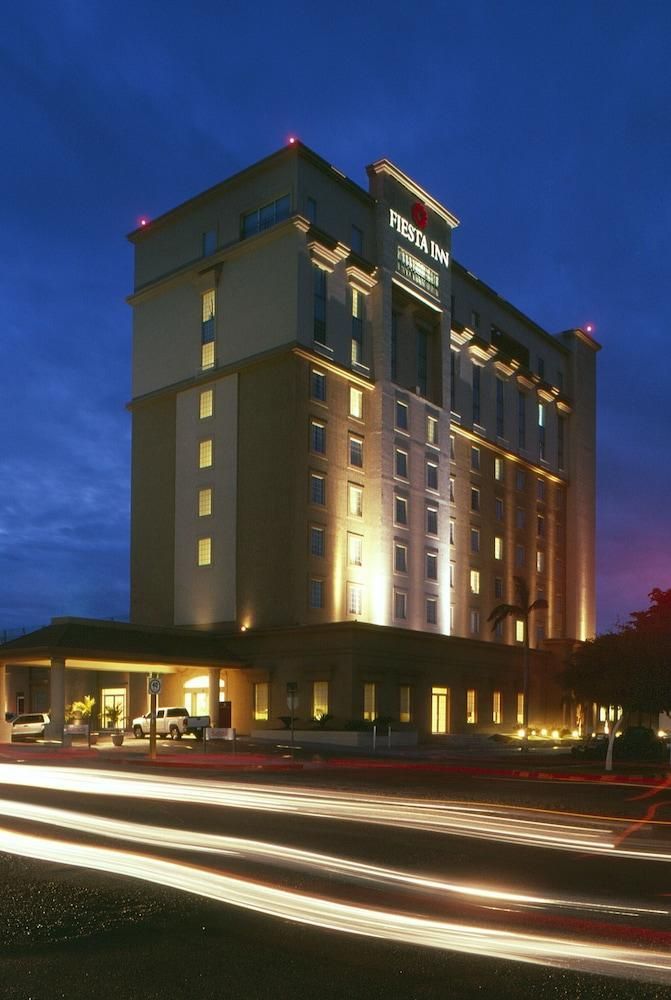 Fiesta Inn Express Ciudad Obregón - Ciudad Obregón - Edificio