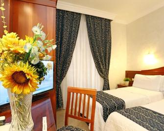 Adorasuite B&B - Rome