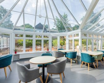 Premier Inn Maidstone/Sevenoaks - Sevenoaks - Ресторан