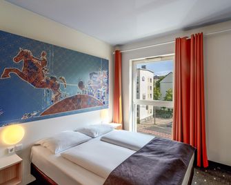 B&b Hotel Magdeburg-City - Magdeburg - Bedroom