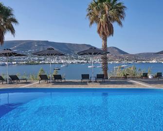 Parian Village Beach Hotel - Adults Only - Parikia - Pool