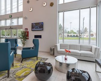 Lexen Hotel - North Hollywood Near Universal Studios - Los Angeles - Lobby