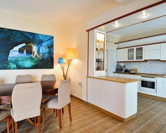 Peaceful Vacation Home / Close To The Beach, Near To The Airport And Athens - Agia Marina