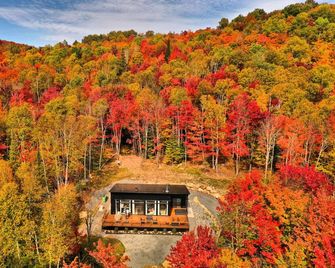Kallm-Mont-Tremblant Chalet With Hot Tub - Lac-Supérieur - Außenansicht