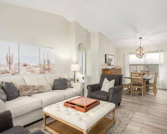 Phoenix, Scottsdale, Mayo Clinic, Kierland, Scottsdale Quarter, New Spa - Phoenix - Sala de estar