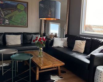 Camp Boutique - Selfoss - Living room