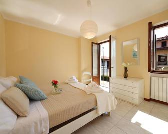 Petalo Bianco 100m from lake - Happy Rentals - Baveno - Sypialnia