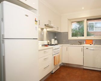 Lisson Holiday Rental - Hawthorn - Cocina