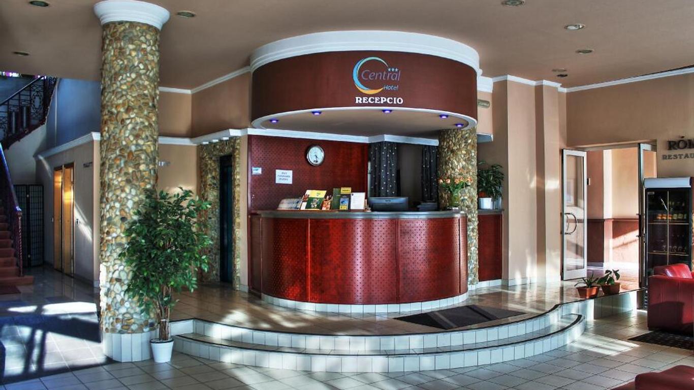 Hotel Centrál