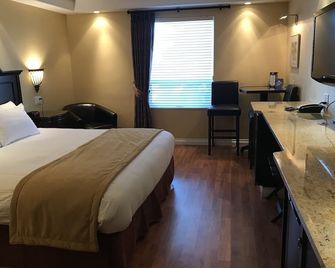 Chateau Louis Hotel & Conference Centre - เอดมันตัน