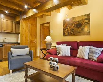 Luderna - Apartamento con jardín Pleta de Arties Montardo - Naut Aran - Sala de estar