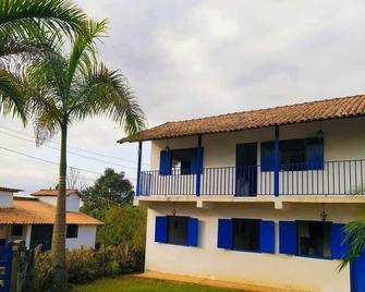 Hospedaria Villa Mariana - Santo Antônio do Leite - Edifício