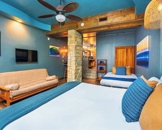 Nomads Hotel - San Clemente