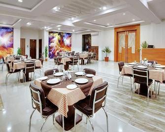 The Elegance Resort - Chittorgarh - Restaurante