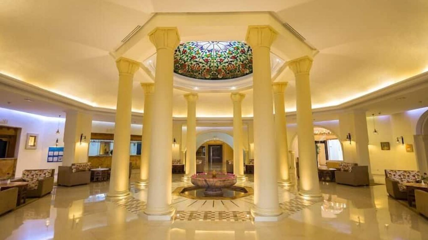 Medina Belisaire And Thalasso