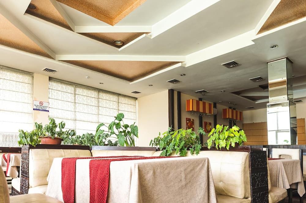 Hotel Asia Vaishno Devi - קטרה - מסעדה