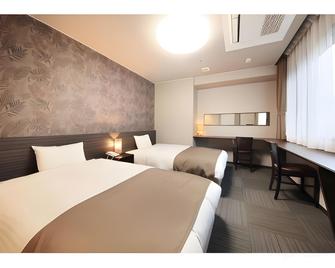 Shinmatsudo Station Hotel - Matsudo - Bedroom