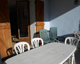 mountain apartment - Eygliers - Patio