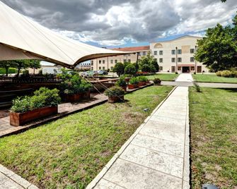 Unaway Hotel Occhiobello A-13 - Rovigo - Edificio