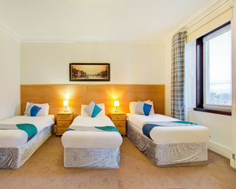 OYO Eastbank Hotel, Speyside Scotland - Aberlour - Bedroom