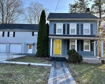 Luxury stylish House in Mount Bethel near Pocono - Mount Bethel - Edificio