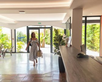 Residence Agathea - Agde - Hall d’entrée