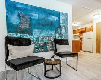 Fully Renovated Studio | Ski In/Out: Closest Condo To Lift | Pool & Hot Tubs - Panorama - Living room