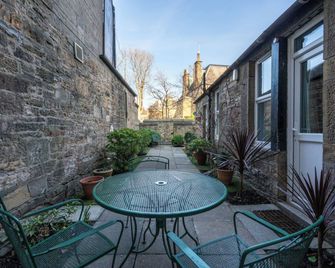 The Gifford - Edinburgh