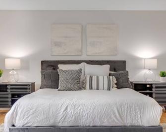 Gorgeous newly remodeled 4-bedroom home with game room in Caldwell, ID - Caldwell - Schlafzimmer