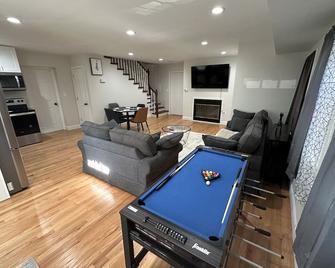 Modern Luxury Home With Fireplace & Game-Room - Brockton - Living room