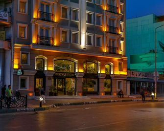 Central Hotel - Bursa - Building
