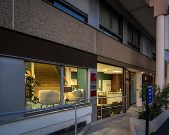Best Western Hotel Le Crystal Dinard - Dinard - Bygning