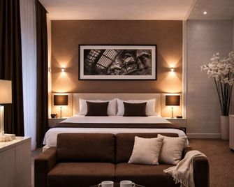 Stelle Hotel The Businest - Naples
