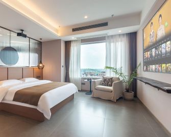 Mubo Zero-Pressure Deep Sleep Hotel (Wansheng Tianjie Branch) - Neijiang - Bedroom